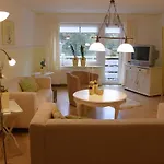 Land & Stil Dorfhagen