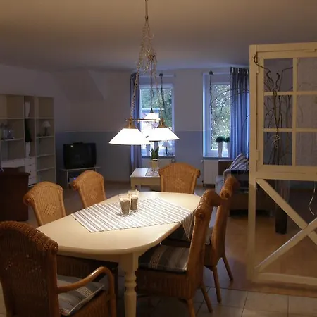 Land&stil * Dorfhagen