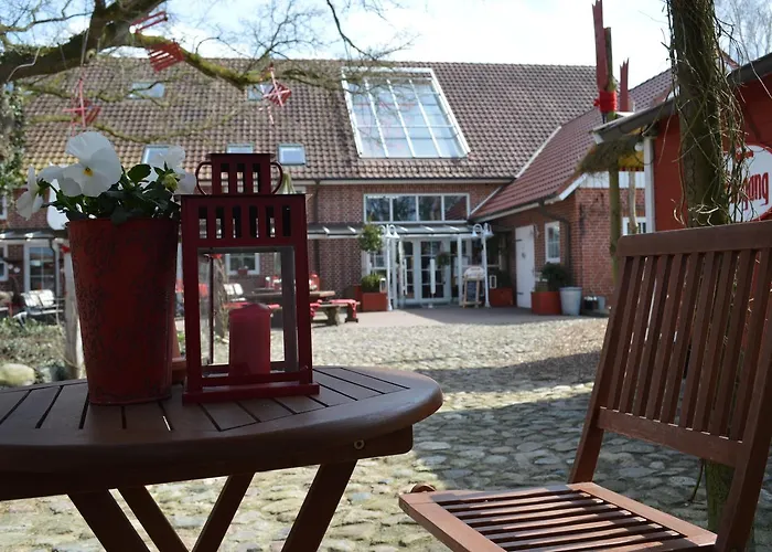 兰德史迪威公寓式酒店 *